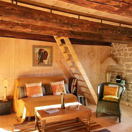 La Roucoule Holiday home